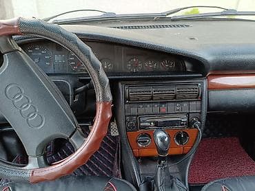 Audi S4: 1991 г., 2.3 л, Кол менен иштөөчү, Бензин, Седан — 1