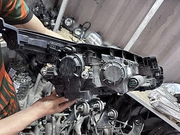 Системы освещения: Передняя левая фара Kia 2019 г., Б/у, Оригинал — 2