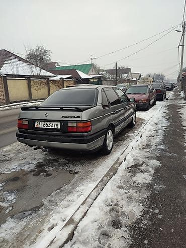 обвес 6 3: Volkswagen Passat: 1990 г., 1.8 л, Ручные, Бензин, Седан — 4