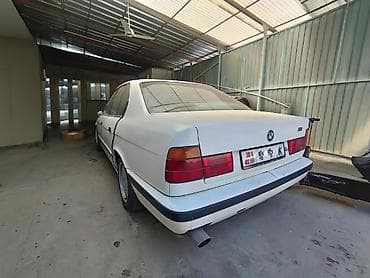 BMW 5 series: 1989 г., 2 л, Механика, Бензин, Седан — 2