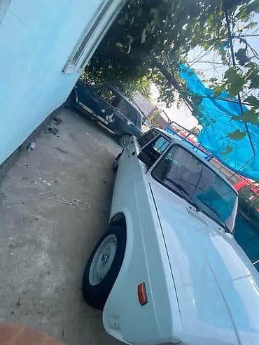 полировщик авто: ВАЗ (ЛАДА) 2107: 2007 г., Седан — 4