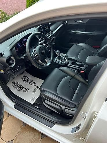 byd e2 2023: Kia K3: 2019 г., 1.6 л, Автомат, Бензин, Седан — 7