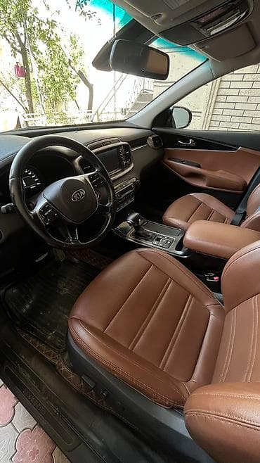 rio de tower: Kia Sorento: 2019 г., Автомат, Кроссовер — 3