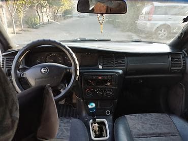 honda type r: Opel Vectra: 1998 г., 1.8 л, Механика, Бензин, Седан — 5