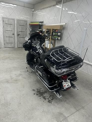 мотоцик: Туринговый мотоцикл Harley‑Davidson Electra Glide Ultra Classic — 3