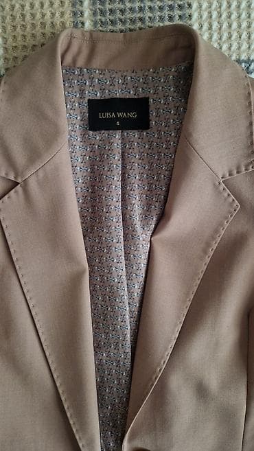 Жеке буюмдар: Женский костюм-двойка Luisa Wang, размер S., в отличном состоянии 5200 — 2