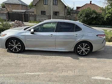 Транспорт: Toyota Camry: 2018 г., 2.5 л, Автомат, Гибрид, Седан — 7