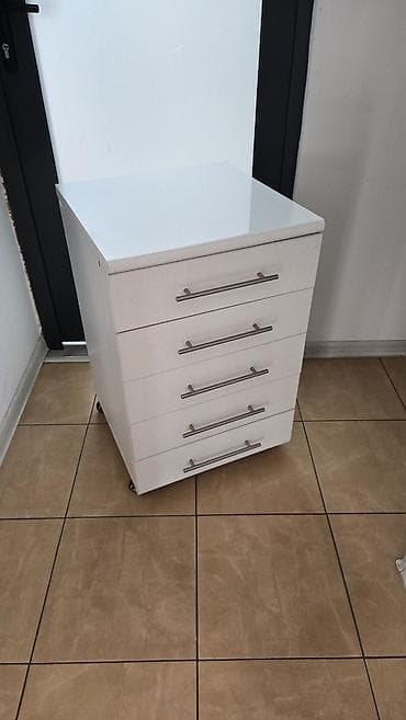 маркерная доска для дома: Стоматологическая тумбочка, отличное состояние, очень мало — 1