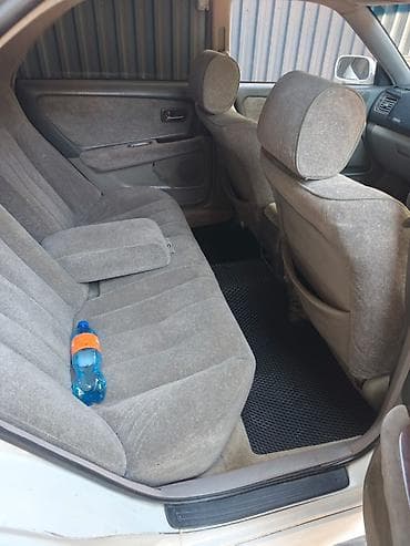 Toyota Chaser: 2000 г., 2 л, Автомат, Бензин, Седан — 5