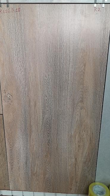 Представляем ламинат с текстурой под дерево, который имитирует