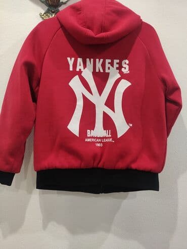 детская куртка на мальчика: Детская двусторонняя куртка на весну и осень. Размер на 40-44 — 2