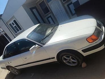 Audi 100: 1992 г., 2.3 л, Механика, Бензин, Седан