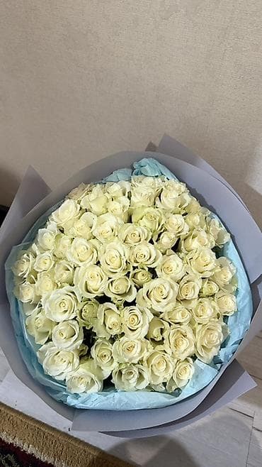 роз: Букет из белых роз. Получили 3часа назад. Отдаю за 2500 - Состав — 2