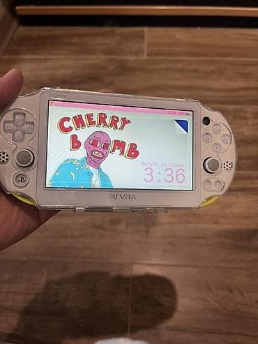 проек: Sony PS Vita (модель Slim, PCH-2000) в редкой расцветке: белая — 1
