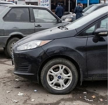 тетик сити: Ford Fiesta: 2011 г., 1.6 л, Механика, Бензин, Седан — 3