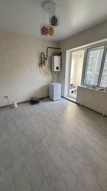 сдаю квартиру в 6 микрорайоне: 1 комната, 43 м², 106 серия улучшенная, 6 этаж, Косметический ремонт — 4