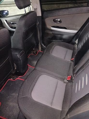 Kia Ceed: 2014 г., 1.6 л, Автомат, Бензин, Универсал — 9