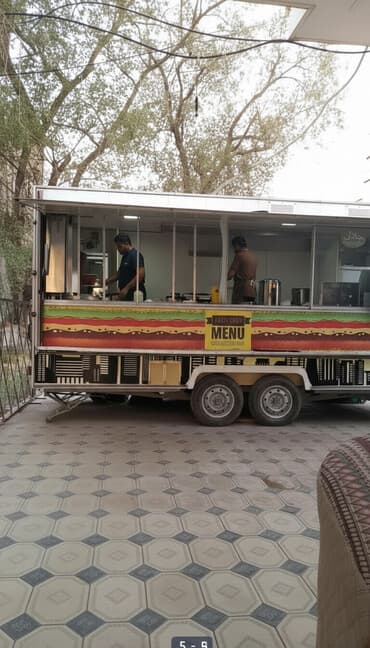 Сдаю в аренду за 1 месяц 30 000 сом ПРОДАЮ цена 1милион сом ФУД ТРАК