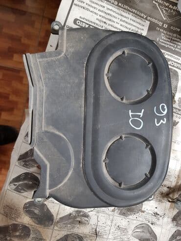 Mitsubishi Pajero IO, пластиковая крышка грм. Митсубиси Паджеро Ио