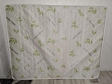 small table: Спальный матрас, Б/у, Двуспальный, Пружинный, Другой тип, Мягкие матрасы, Самовывоз — 3