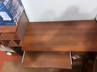 стол для компьютера на: Компьютердик үстөлү, Колдонулган, Текчелери бар — 1