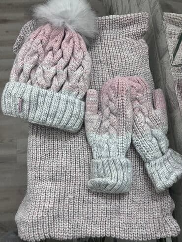 химар платок: Очень качественный и теплый набор шапка-снуд-варежки, абсолютно новый — 1