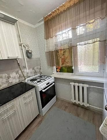 Батирлер: 2 бөлмө, 44 м², 5-мкр 104-серия, 1 кабат, Евро оңдоо — 1