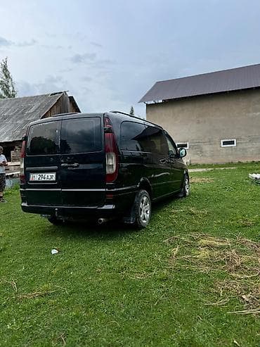 скутер электрон: Mercedes-Benz Vito: 2004 г., 2.2 л, Кол менен иштөөчү, Дизель, Вэн/Минивэн — 1