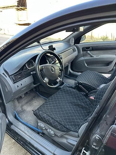 k 7: Chevrolet : 2013 г., Седан — 5