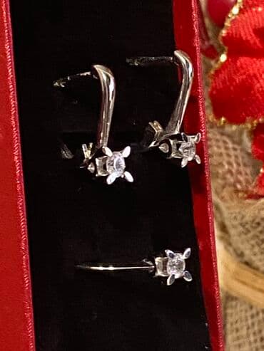 алтын золото каталог изделий: Изделия из золото . Набор- серьги - кольцо . Камень бриллиант. Россия — 2