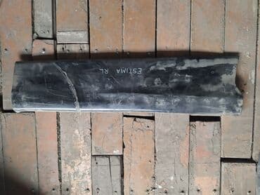 лексус бишкек: Toyota Estima дверной молдинг, Тойота Эстима молдинг Цвет - черный — 1