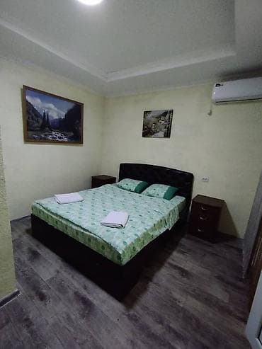 достук отел: 1 бөлмө, Душ кабинасы, Жаздык, жууркан-төшөк каптары, Кондиционер — 5