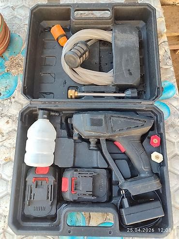 рай панель: Портативная аккумуляторная мойка высокого давления DECO DCM36 в кейсе — 2