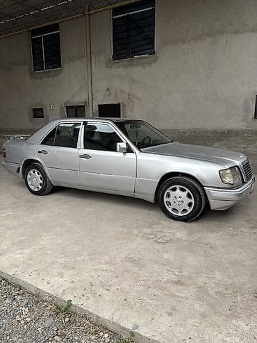 Транспорт: Mercedes-Benz W124: 1994 г., 2.2 л, Механика, Бензин, Седан — 9