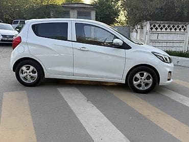 к3 2019: Chevrolet Spark: 2020 г., 1 л, Вариатор, Бензин, Хэтчбэк — 5