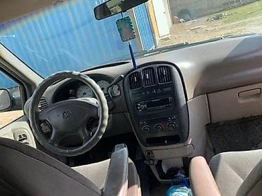 крайслер вояж: Dodge Caravan: 2001 г., 3.3 л, Автомат, Газ, Минивэн — 5