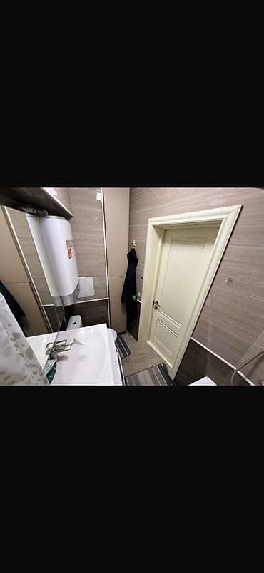 квартира манаса: 2 комнаты, 43 м², Индивидуалка, 4 этаж, Евроремонт — 9