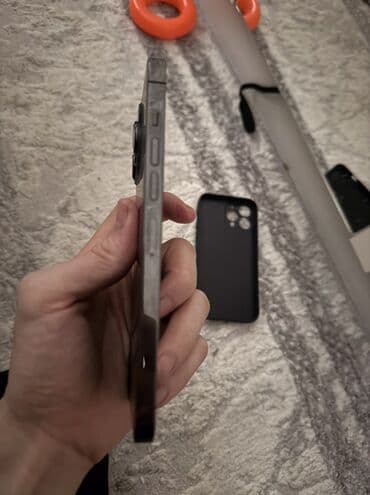 ош айфон 13: IPhone 13 Pro Max, Б/у, Чехол — 4