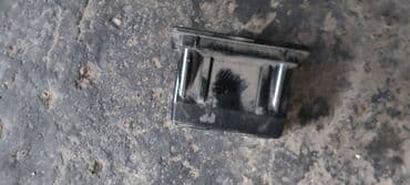 мухобойка авенсис: Неизвестная пепельница с японского автомобиля. Toyota, Nissan — 2