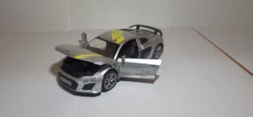 аккумулятор для машинки на радиоуправлении 12v: СРОЧНО продаю коллекционные машины. Б/у. Некоторые с царапинами — 9