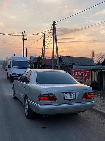 Продажа авто: Mercedes-Benz E-Class: 1998 г., 3.2 л, Автомат, Бензин, Седан — 3