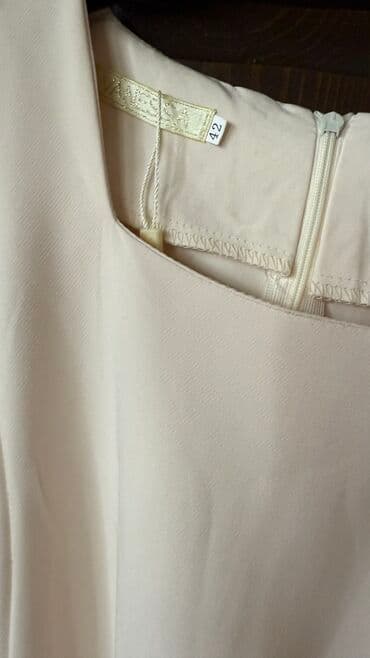 платья на прокат больших размеров: Вечернее платье, Длинная модель, С рукавами, S — 3