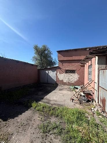 здаю склад: Сдаётся нежилое помещение 116 м2 с отдельным двором/площадкой — 2