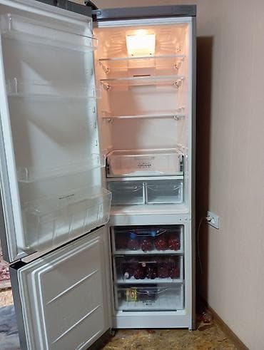 Техника и электроника: Холодильник Indesit, Двухкамерный — 2