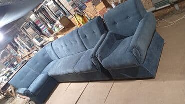 Тумбы и подставки: Угловой диван с креслом, обитые плотной мебельной тканью синего цвета — 1