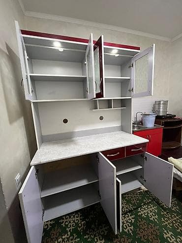 шкаф в прихожей: Кухонный гарнитур, цвет - Красный, ДСП — 7