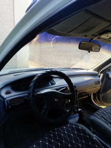 купить запчасти на опель вектра б: Mazda 626: 1992 г., 1.8 л, Механика, Бензиновая, Седан — 10