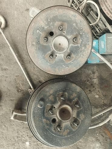 Суппорты: Задние тормозные барабаны в сборе с ступицами
Toyota Camry 35 Кузов at lalafo.kg — 1 Суппорты: Задние тормозные барабаны в сборе с ступицами
Toyota Camry 35 Кузов — 1