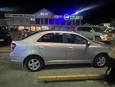 црв 4: Chevrolet Cobalt: 2014 г., 1.5 л, Механика, Бензин, Седан — 1