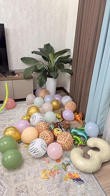 Набор шаров и декора для детского праздника в стиле «Сафари/Дино»